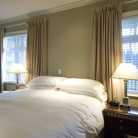 Granville House Bed And Breakfast (Adults Only) Ванкувър Екстериор снимка